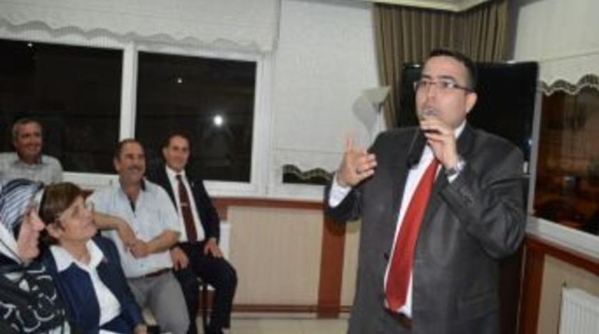 Siyaset Akademisi&rsquo;nde Sıradışı Seminer