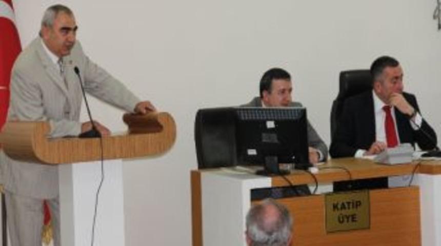 Giresun İl Genel Meclisi'nde Ak Parti İle Mhp Arasında Devrim Şehitleri Polemiği Yaşandı