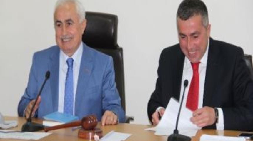 Vali Dursun Ali Şahin İl Genel Meclisi'ne Katıldı