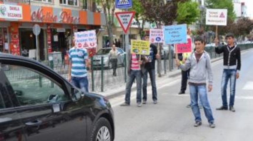 Niğdeli &Ouml;ğrencilerden &ldquo;benim De Acelem Var&rdquo; Projesi