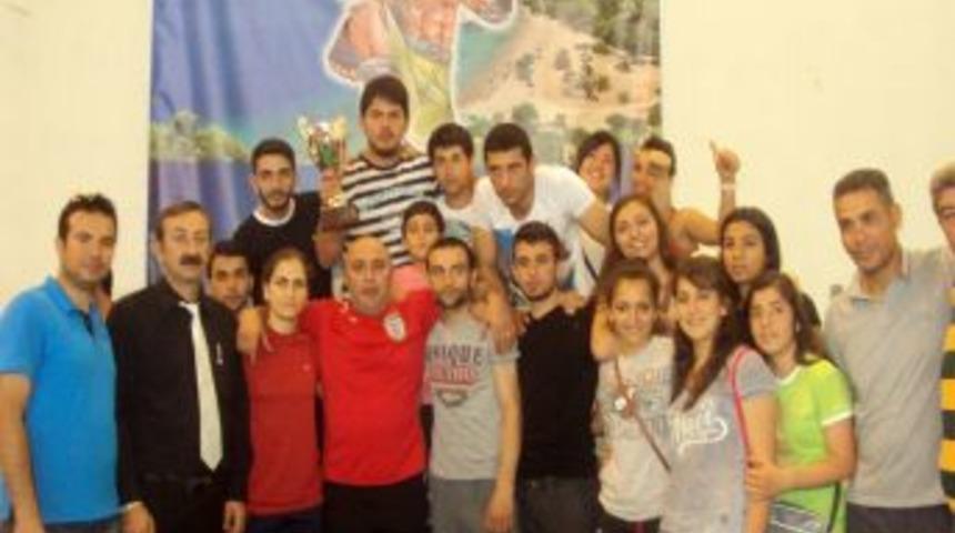 Muğla Sıtkı Ko&ccedil;man &Uuml;niversitesi Muay-thai Takımı T&uuml;rkiye Şampiyonu