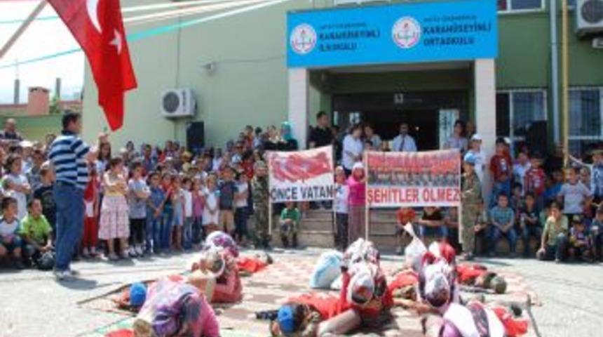 Karah&uuml;seyinli K&ouml;y&uuml;nde Şenlik Ve Kan Bağışı Bir Arada Yapıldı