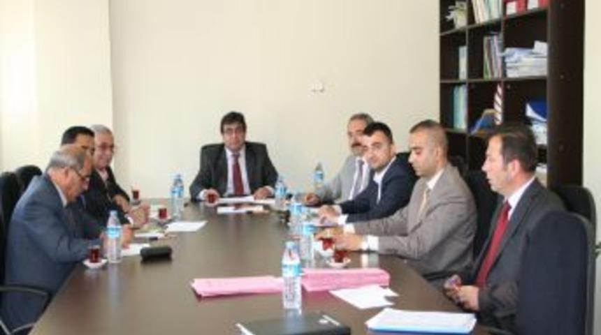 S&uuml;r&uuml; Sahipleri Meraları Kiralayabilmek I&ccedil;in M&uuml;cadele Etti