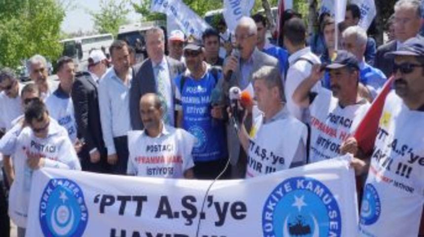 PTT AŞ'yi Protesto Için 350 Kilometre Yürüdü