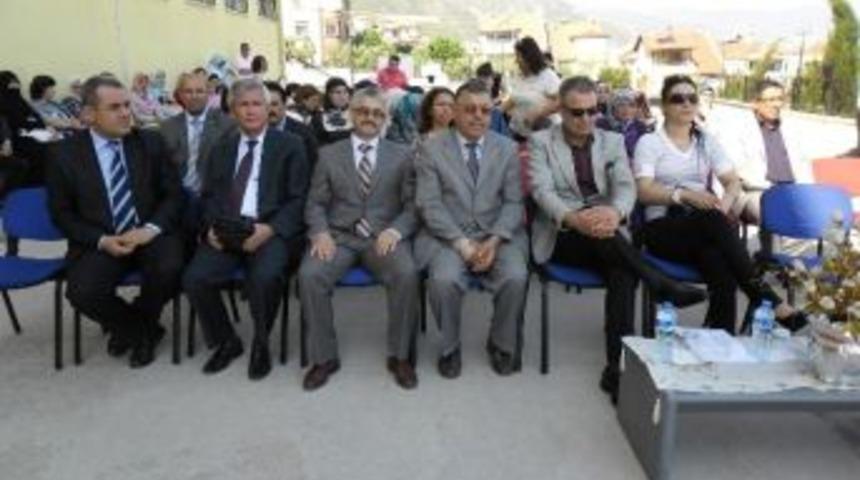 &Ouml;ğrencilerden Bilim Şenliği