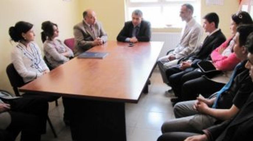 Kaymakam Buhara, &Ouml;ğretmenlerle Bir Araya Geldi