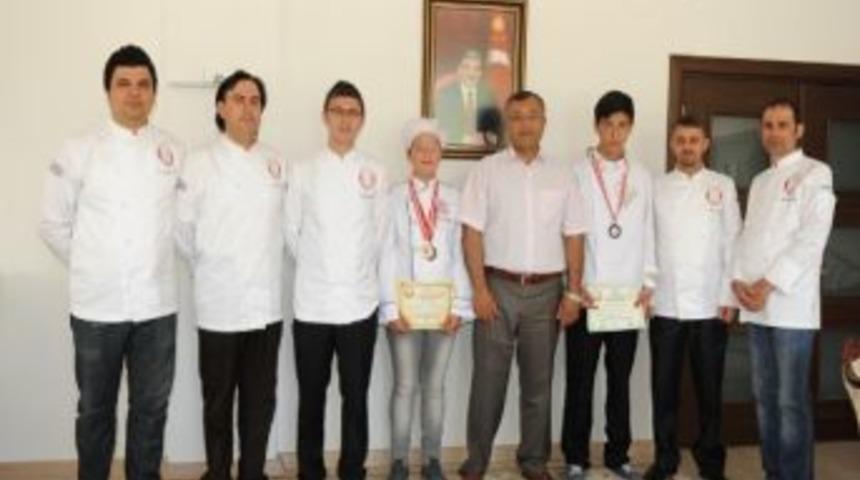 Balıkesir'den 7 Madalya İle D&ouml;nd&uuml;ler