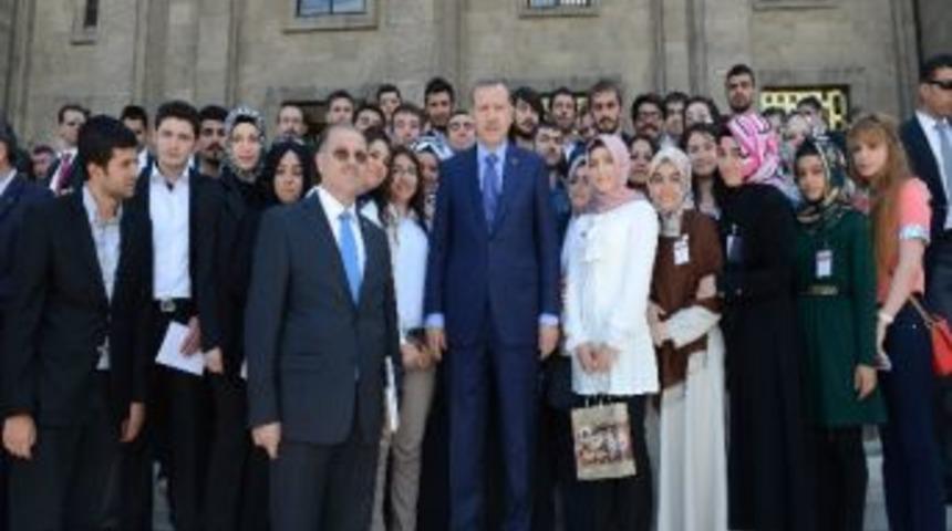 &Ccedil;orum T&uuml;gec&rsquo;ten Başkan Erdoğan&rsquo;a &Ccedil;orum Leblebisi