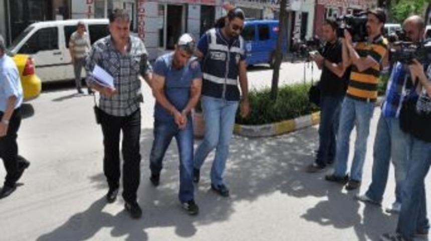 Bı&ccedil;akla Yaralama Zanlısı Adliyede