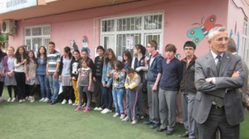 Atat&uuml;rk Anadolu Lisesi, Engelli Kardeşlerini Yalnız Bırakmadı