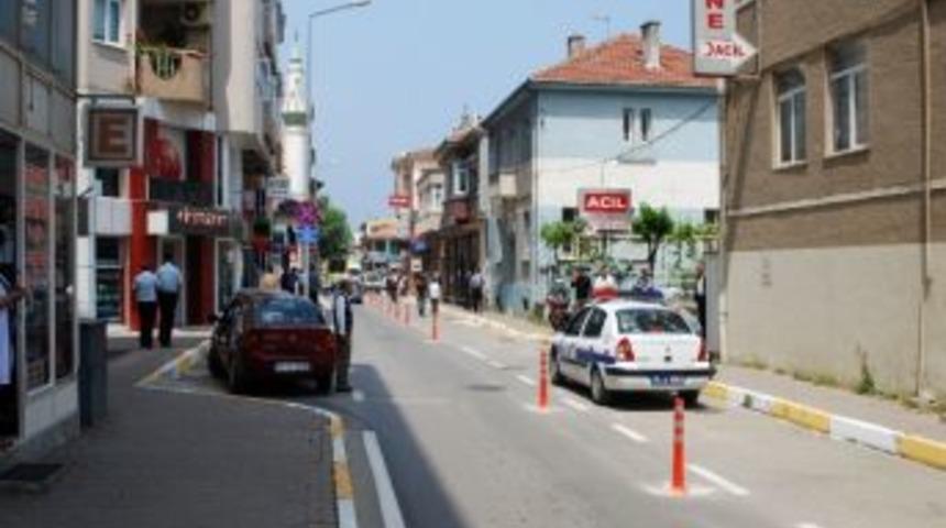 Mudanya&rsquo;da Halitpaşa Caddesi B&ouml;l&uuml;nd&uuml;