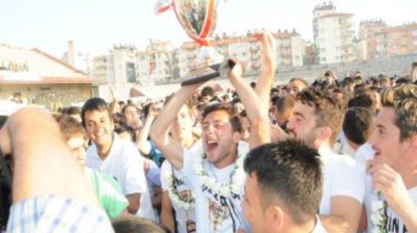 Aydınspor 1923'te 19 Futbolcu İlk Kez Kupa Heyecanı Yaşadı