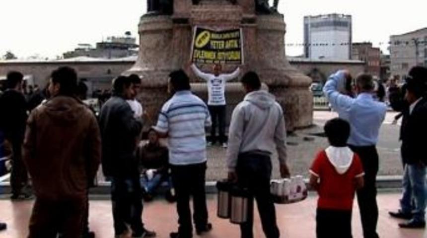 Aydınlı Taksim&rsquo;de G&ouml;r&uuml;lmemiş Bir Eyleme İmza Attı