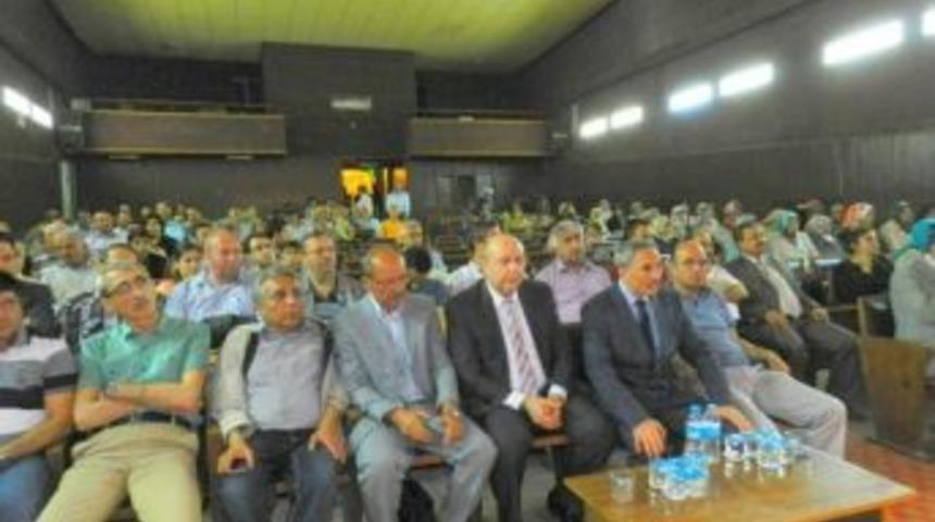 Osmancık'ta "Rahmet ve Vahdet Peygamberini anlamak" konulu konferans