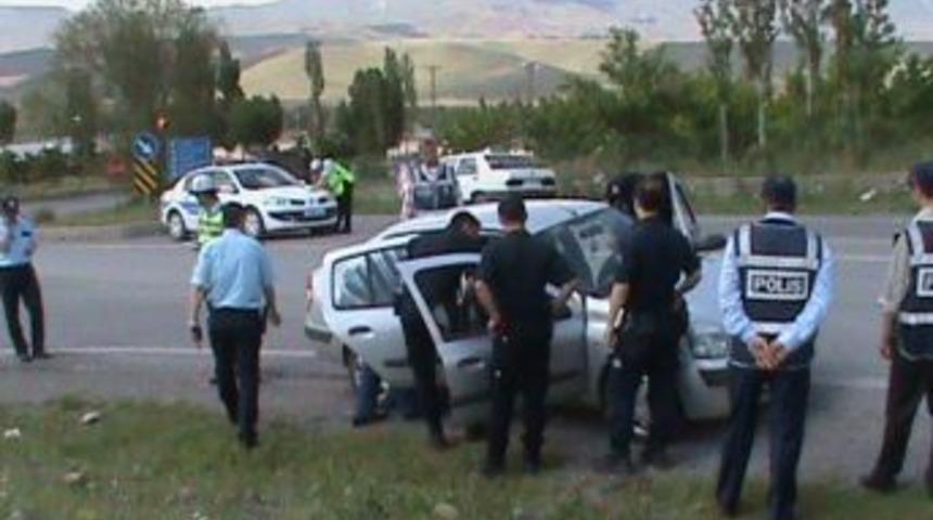 Kağızman&rsquo;da 1 Kilo 233 Gram Esrar Ele Ge&ccedil;irildi