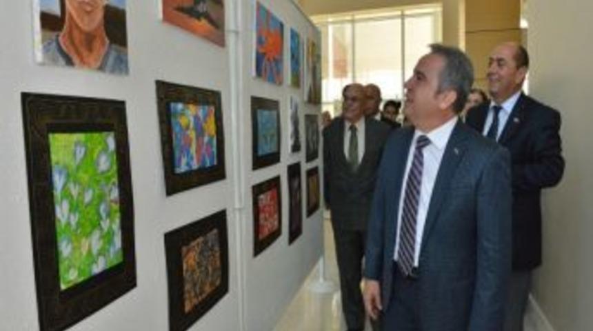 Lise &Ouml;ğrencilerinden Resim Sergisi