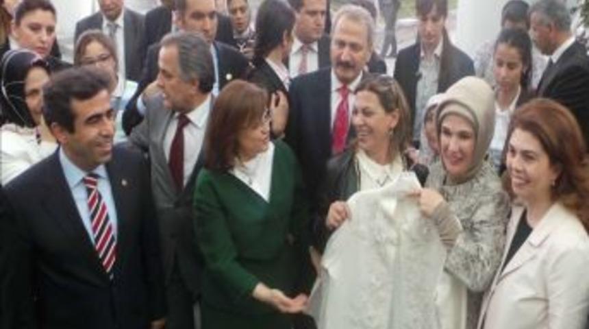 Vali G&uuml;zeloğlu, '81 İl Kadın El Emeği Sergi' A&ccedil;ılışına Katıldı