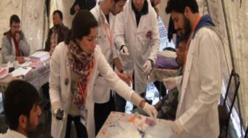 Kars Kızılay Şube Başkanlığı Ve Acıbadem &Uuml;niversitesi, T&uuml;rk Tıp &Ouml;ğrencileri Uluslararası Birliği (turkmsıc) G&ouml;n&uuml;ll&uuml;leri, Kars Ve Ardahan&rsquo;da Sağlık Taraması Başlattı