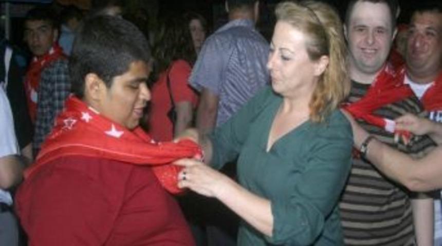 Ödemiş’te Engelliler Askerlik Sevincini Düğün Gibi Yaşadı