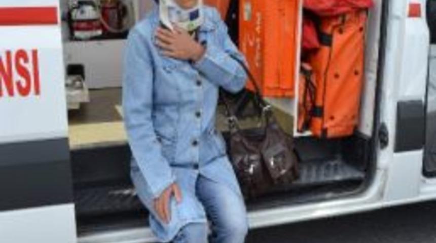 Halk Otob&uuml;s&uuml; İle Midib&uuml;s &Ccedil;arpıştı: 8 Yaralı