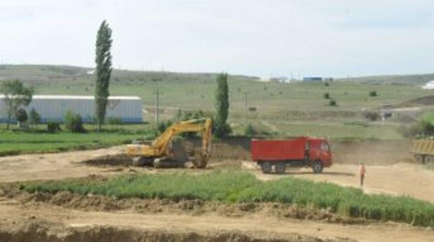 Bozüyük Lojistik Köy Merkezi'nde Hafriyat Çalışmaları Başladı