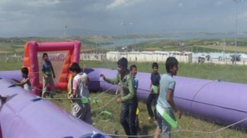 Suriyeli &Ccedil;ocuklar, Gen&ccedil;lik Haftası Kapsamında Eğlendi