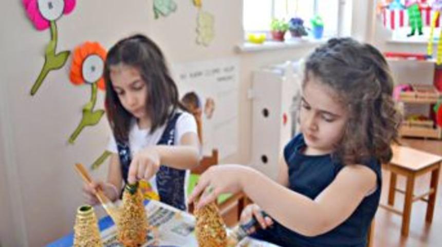 Minik &Ouml;ğrenciler Cam S&uuml;sleme H&uuml;nerlerini G&ouml;sterdi