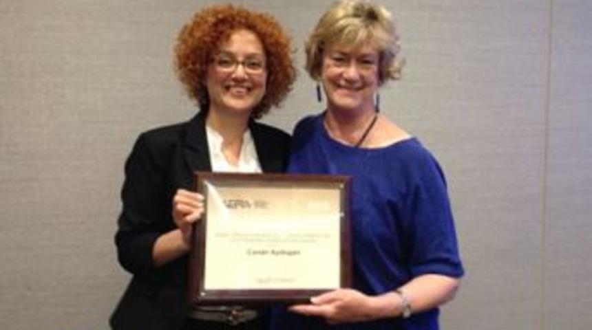 Aydoğan, &lsquo;Yılın En Se&ccedil;kin Doktora Tezi&rsquo; &ouml;d&uuml;l&uuml;n&uuml; aldı