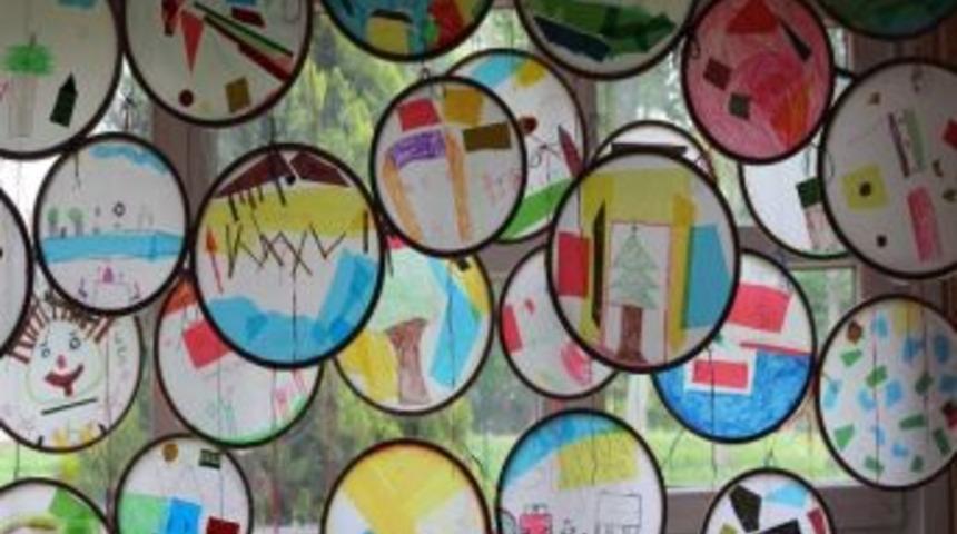 &Ccedil;ocuklar Barış Diledi