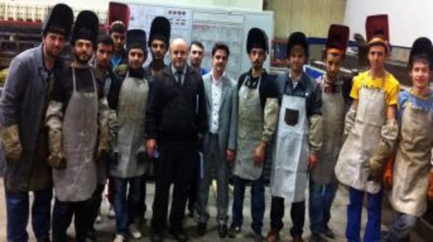 SA&Uuml;&rsquo;l&uuml; &Ouml;ğrenciler Otokar Fabrikasında Kaynak Dersi Aldı