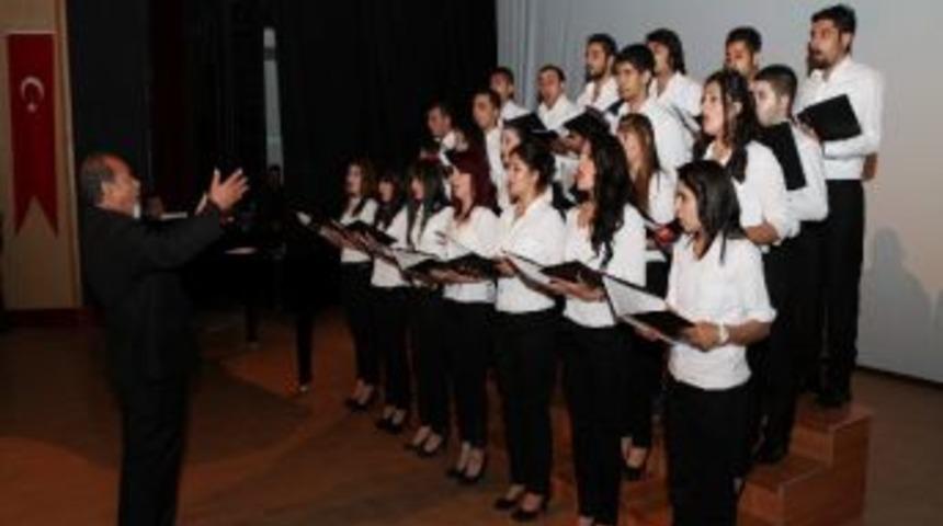 &Uuml;niversite Devlet Konservatuarı&rsquo;ndan, Bahar Konseri