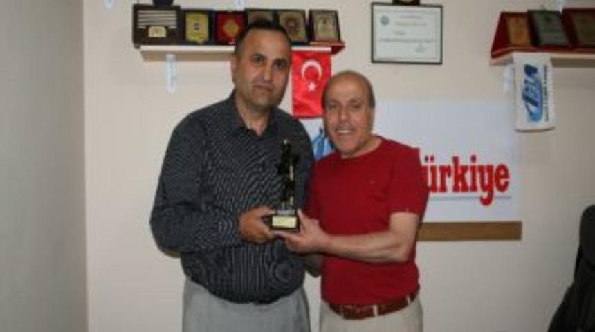 Gmis Genel Mali Sekreteri Muharrem Sarı&ccedil;am&rsquo;dan İha&rsquo;ya Ziyaret