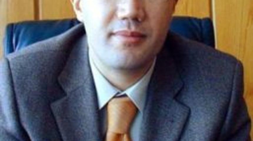 Erzincan&rsquo;a T&uuml;rkiye&rsquo;nin En Gen&ccedil; Valisi Atandı