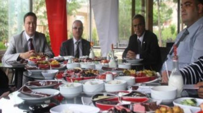 Mardin'de &lsquo;sosyal G&uuml;venlik Haftası&rsquo; Etkinliği