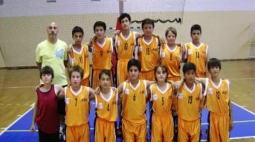 Basketbo&rsquo;da Da Ayvalıkg&uuml;c&uuml; R&uuml;zgarı Esiyor
