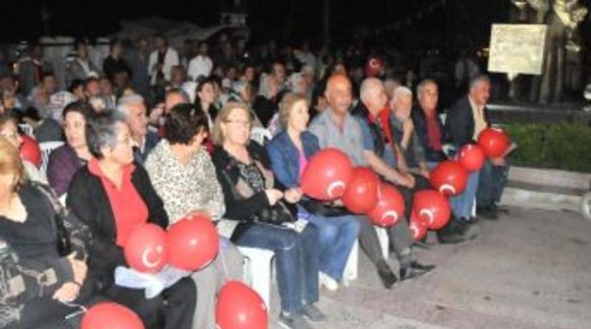 K&uuml;&ccedil;&uuml;kkuyu Belediye Başkanı Balkan&rsquo;a G&uuml;venoyu