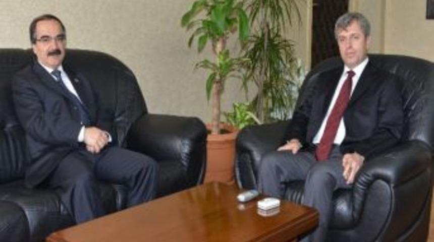 Vali Coş&rsquo;tan &Ccedil;anakkale Valisi Olarak Atanan &Ccedil;ınar&rsquo;a Ziyaret