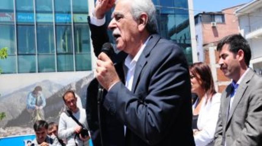 Ahmet T&uuml;rk: Kılı&ccedil;daroğlu Gibi Bir K&uuml;rd&uuml;n S&uuml;rece Karşı &Ccedil;ıkması Bizi Incitiyor