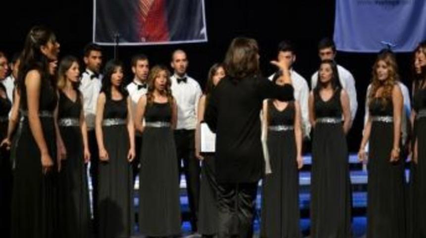 Mak&uuml; &Ccedil;oksesli Korosu&rsquo;na &Ouml;d&uuml;l