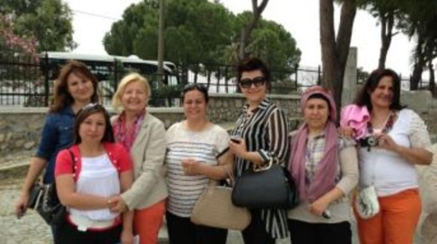 Tysd Didim Şubesi Akbudak Öğrencilerini Milet’i Gezdirdi