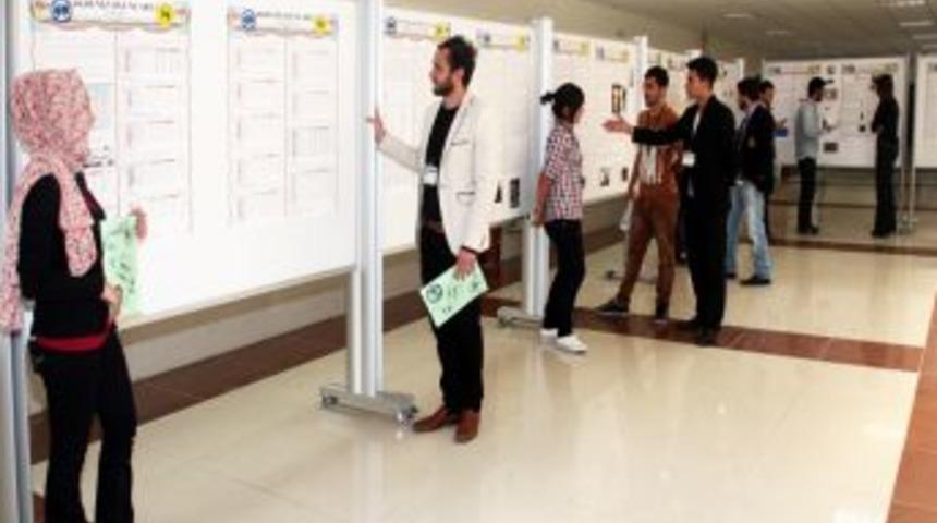 BESYO &Ouml;ğrencileri Olimpiyatlarla Ilgili Poster Sergisi A&ccedil;tı