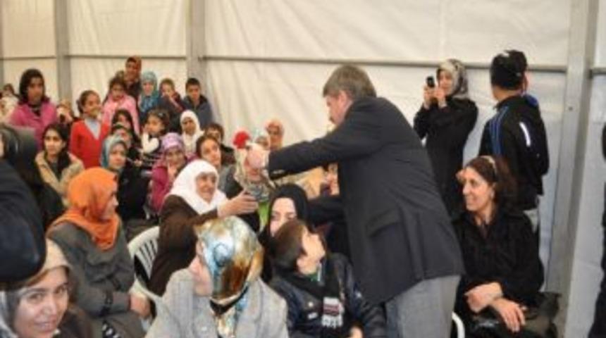 &Uuml;nal &Ouml;nc&uuml;l&rsquo;den Anneler G&uuml;n&uuml; Mesajı