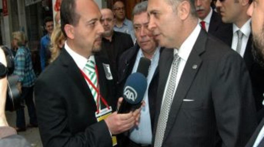 Beşiktaş Başkanı Orman: Dost Camia Olarak Son G&ouml;revimiz I&ccedil;in Cenazeye Geldik