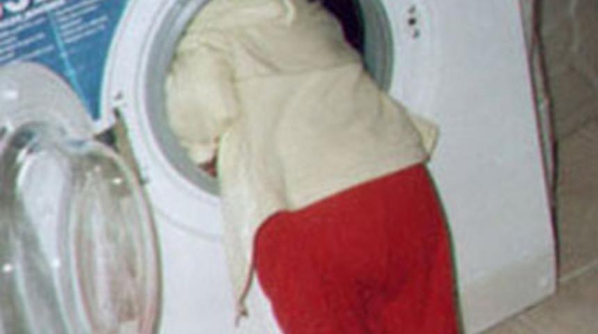 4 yaşındaki çocuk çamaşır makinesinde can verdi