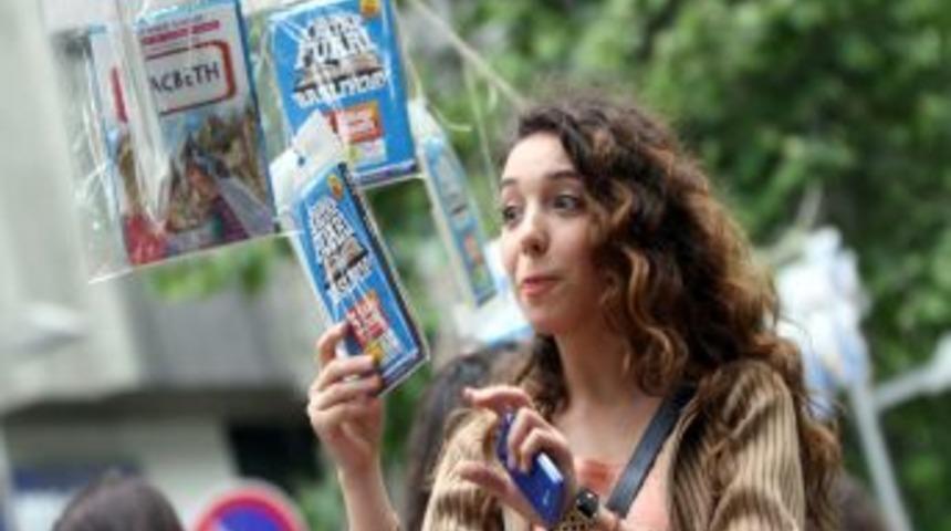 Kocaeli'nde Ağa&ccedil;lar Kitap A&ccedil;tı, Halk Kitapları Kapıştı