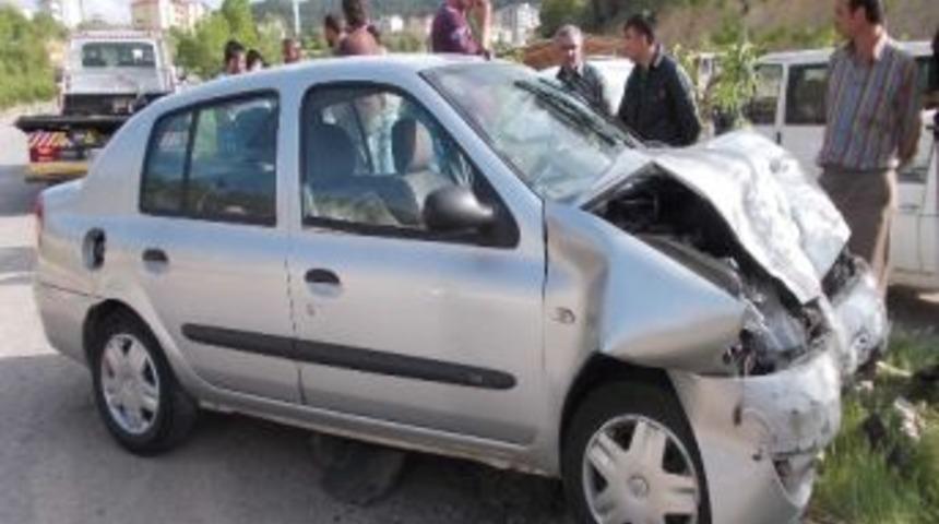 Beyşehir'de Trafik Kazası: 5 Yaralı