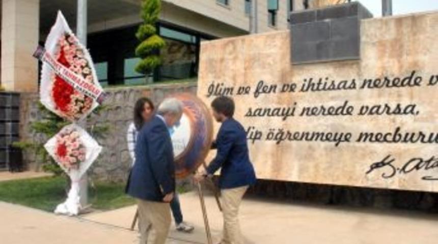 Hasan Kalyoncu &Uuml;niversitesi 3. Bilim, K&uuml;lt&uuml;r Ve Sanat Festivali