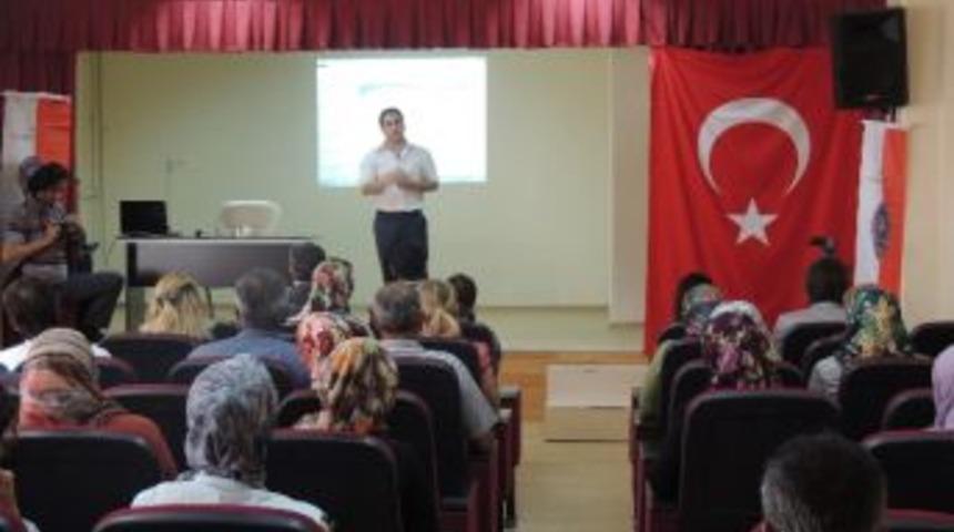 "akran Baskısı Ve &Ouml;ğrencilerde Şiddet Eğiliminin &Ouml;nlenmesi&rdquo; Konulu Konferans