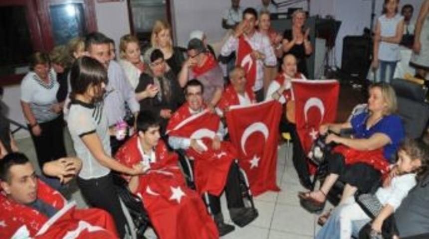 Bucalı Engelliler Askere Uğurlandı