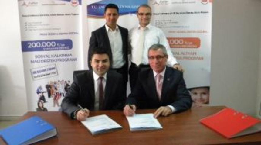 B&ouml;lge Birincisi Se&ccedil;ilen Projenin S&ouml;zleşmesi İmzalandı